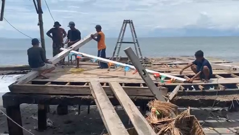 Puluhan Kafe di Bibir Pantai Mapak Indah Mataram Gulung Tikar, Ternyata Ini Penyebabnya