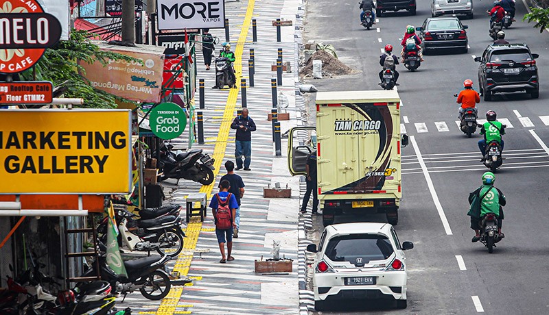 Wajah Baru Trotoar Margonda Depok - Bagian 2