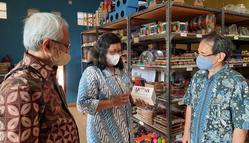 Inovasi UMKM Manufaktur, Kerajinan dan Kuliner Binaan Astra melalui YDBA - Bagian 1