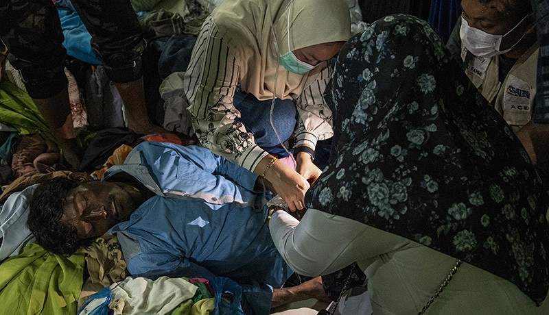185 Imigran Etnis Rohingya Terdampar di Aceh, Gedung Sekolah Jadi RS Darurat  - Bagian 2