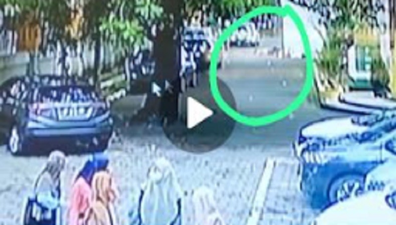 title Mahasiswa UIN Sunan Kalijaga Jatuh dari JPO Kampus, Begini Kondisinya Mahasiswa UIN Sunan Kalijaga Jatuh dari JPO Kampus, Begini Kondisinya