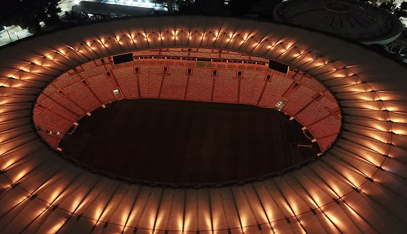 Pele Meninggal Dunia, Stadion di Brasil Bersinar Cahaya Emas - Bagian 3
