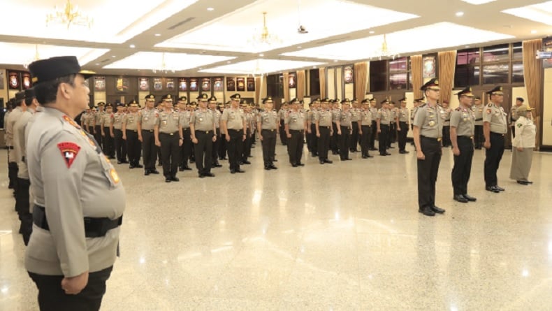 42 Perwira Polri Naik Pangkat Brigjen hingga Irjen