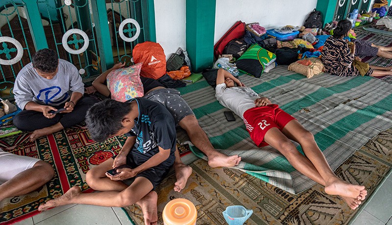 Potret Korban Banjir Semarang Butuh Bantuan Logistik - Bagian 2