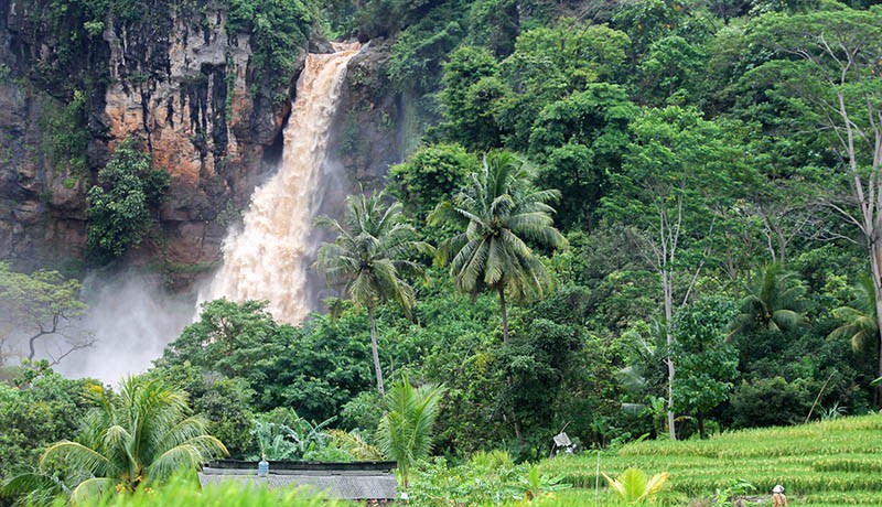 Menikmati Keindahan Alam Geopark Ciletuh dari Bukit Darma - Bagian 2