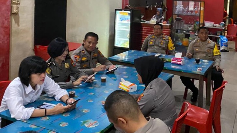 Dekat dengan Bawahan, Kapolresta Manado Ngopi Bersama Anggota