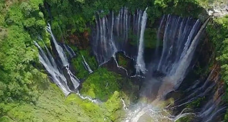 title 10 Tempat Wisata di Lumajang, Harus Masuk List Perjalanan Kalian! 10 Tempat Wisata di Lumajang, Harus Masuk List Perjalanan Kalian!