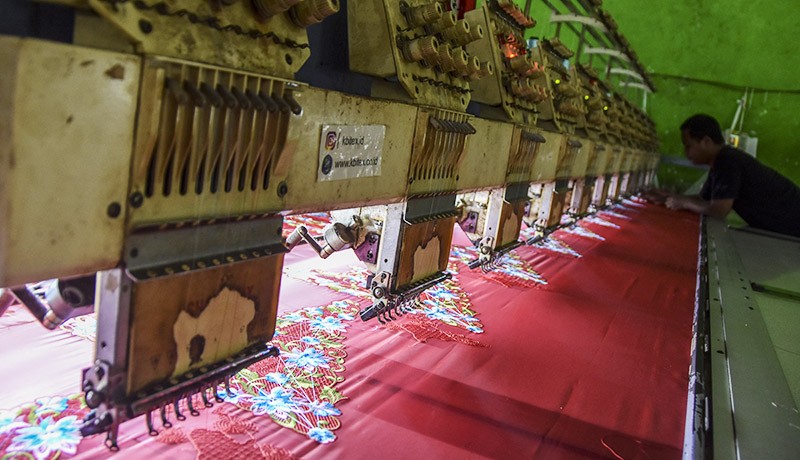 Harga Bahan Baku Naik, Pengusaha Kain Bordir Terancam Gulung Tikar - Bagian 2