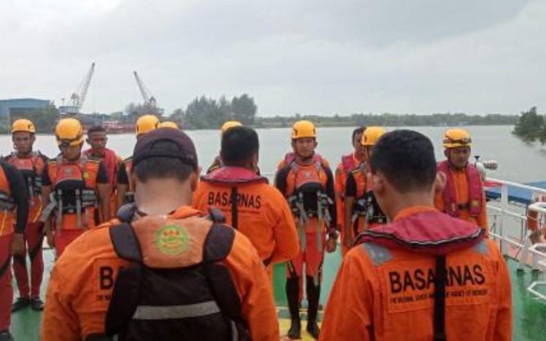 Pencarian 6 ABK Kapal Muara Sejati Tenggelam, Tim SAR Fokus di Selat Karimata