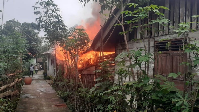 Tungku Api Dapur Belum Dimatikan, Rumah di Pemalang Kebakaran