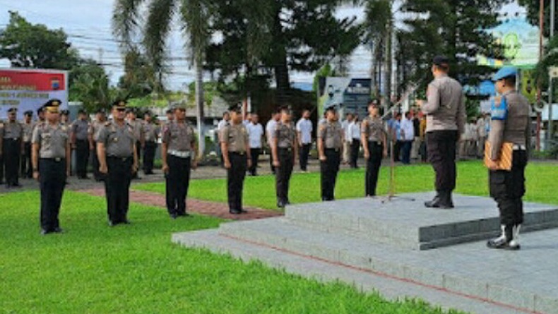 27 Personel Polres Bitung Naik Pangkat, Kapolres: Tugas ke Depan Semakin Berat