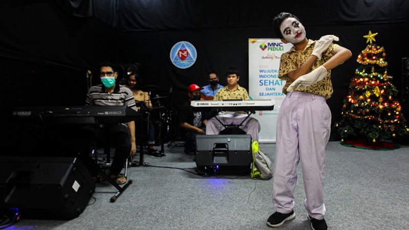 MNC Peduli Berbagi Keceriaan Natal dan Tahun Baru bersama Penyandang Tunaganda - Bagian 5