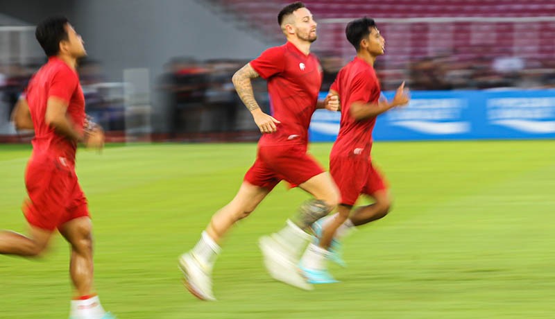 Latihan Akhir Timnas Indonesia Hadapi Vietnam di Semifinal Piala AFF - Bagian 3