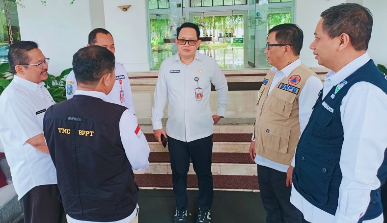 title Cegah Bencana Hidrometeorologi, Pemprov Jatim Usulkan Penerapan Modifikasi Cuaca Cegah Bencana Hidrometeorologi, Pemprov Jatim Usulkan Penerapan Modifikasi Cuaca