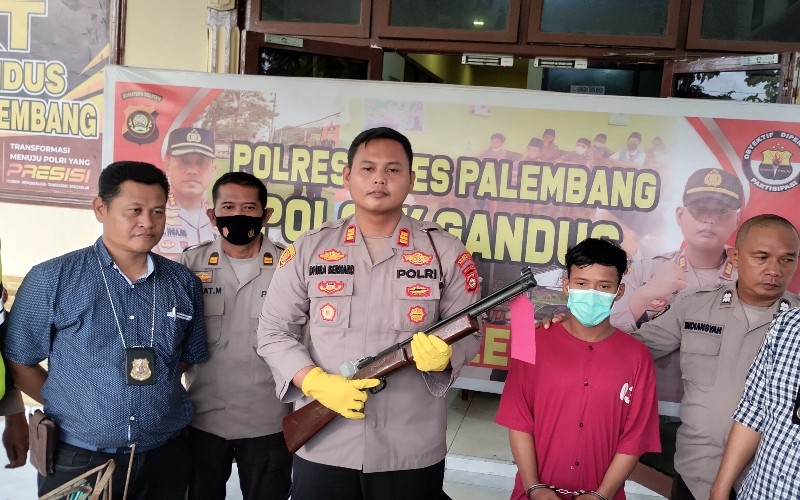 title Pelajar Tewas Tertembak, Pemilik Senapan Angin Ditangkap Polisi Pelajar Tewas Tertembak, Pemilik Senapan Angin Ditangkap Polisi