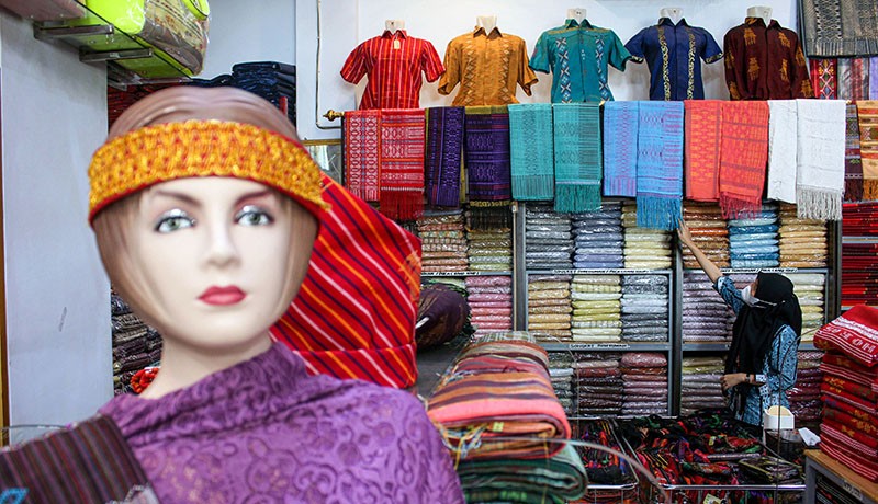 Kain Ulos Suku Batak Tembus Pasar Malaysia hingga Amerika - Bagian 2