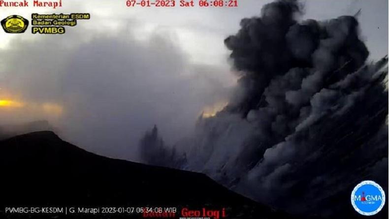 40 Pendaki Ada Di Gunung Marapi Saat Erupsi, BKSDA Sumbar : Segera ...