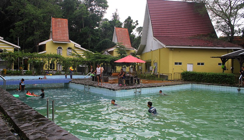 Pemandian Air Panas Tanuhi Geopark Pegunungan Meratus - Bagian 2