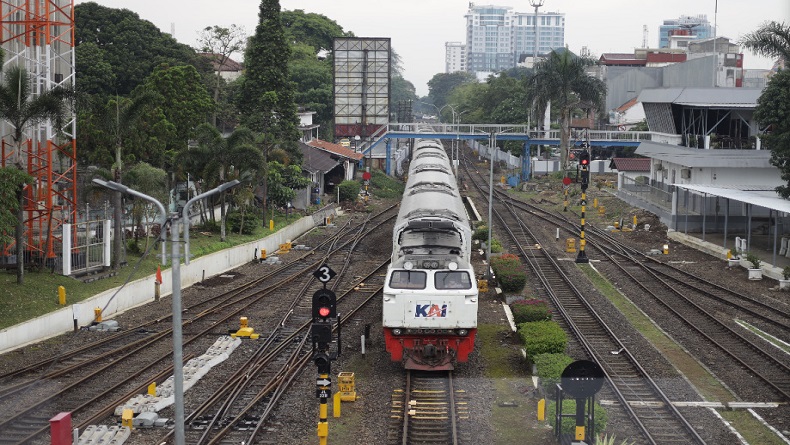 Sepanjang Tahun 2022, PT KAI Catat Kenaikan Penumpang Kereta Api 132 Persen