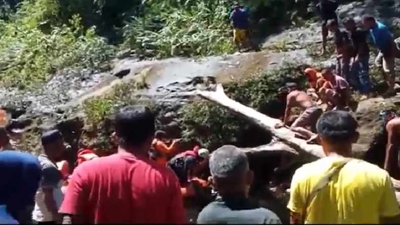 Menyelam Cari Ikan, 2 Warga Lima Puluh Kota Tewas Tenggelam