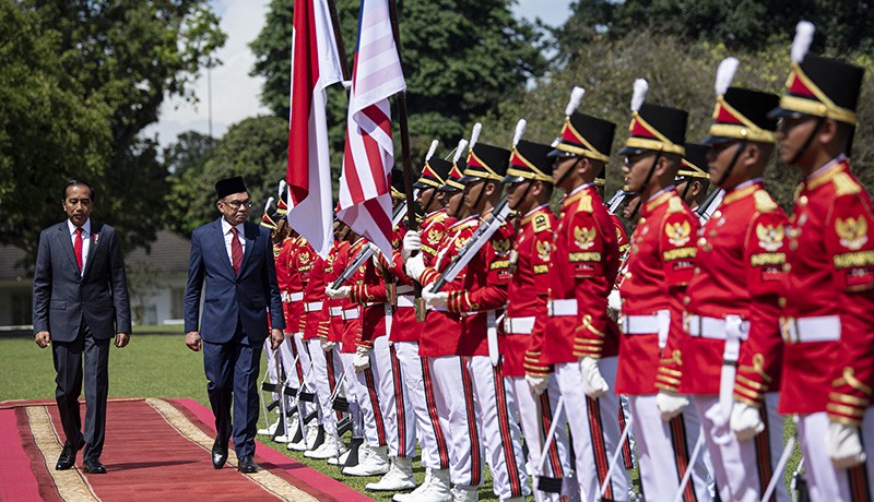 Presiden Jokowi Terima Kunjungan PM Malaysia Anwar Ibrahim - Bagian 2