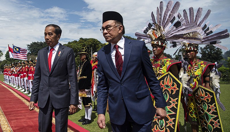 Presiden Jokowi Terima Kunjungan PM Malaysia Anwar Ibrahim - Bagian 3