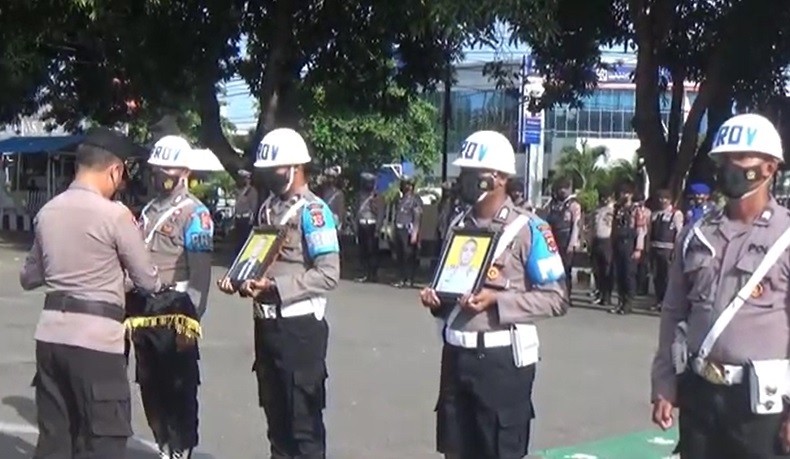 Desersi 3 Bulan, Dua Anggota Polres Sikka Dipecat