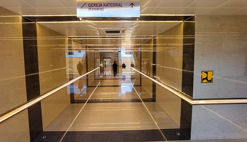 Melintasi Terowongan Silaturahmi Penghubung Masjid Istiqlal - Gereja Katedral - Bagian 2