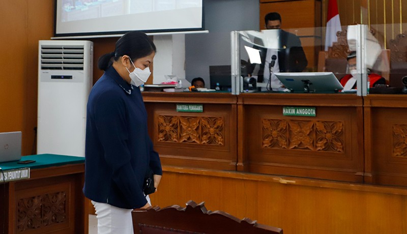 Putri Candrawathi Diperiksa sebagai Terdakwa Kasus Pembunuhan Brigadir J - Bagian 2