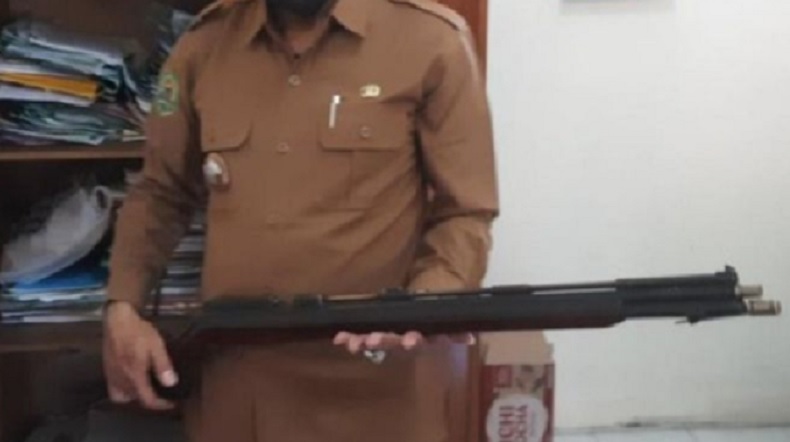 Tragis, Balita di Trenggalek Tertembak Senapan Angin saat Main Bola