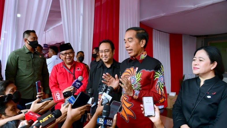 Jokowi Kenakan Batik Canteng Koneng di HUT PDI Perjuangan, Bupati Sumenep: Kami Bangga