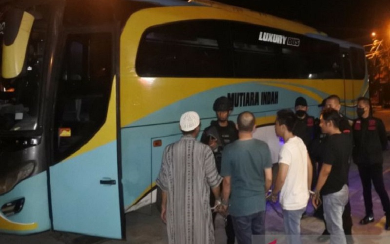 25 Narapidana Berisiko Tinggi di Sumsel Dipindahkan ke Nusakambangan 