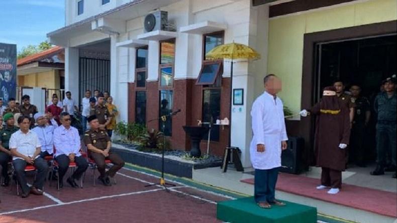 title Cabuli 5 Anak, Pria asal Sabang Ini Dihukum Cambuk 39 Kali Cabuli 5 Anak, Pria asal Sabang Ini Dihukum Cambuk 39 Kali