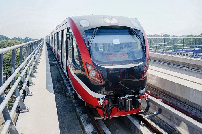 LRT Velodrome-Manggarai Beroperasi Agustus 2024, Target Bawa 100.000 Penumpang Tiap Hari