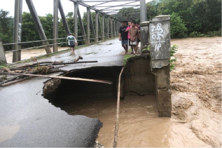 Diterjang Banjir Bandang, 4 Jembatan di Kabupaten Kupang Rusak