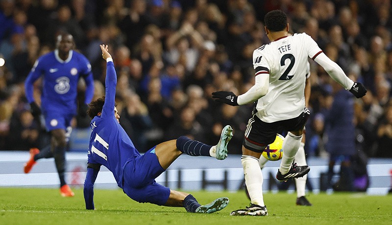 Ini Tekel Berbahaya Joao Felix, Debut di Chelsea Berujung Kartu Merah - Bagian 2