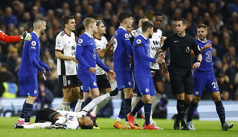 Ini Tekel Berbahaya Joao Felix, Debut di Chelsea Berujung Kartu Merah - Bagian 6