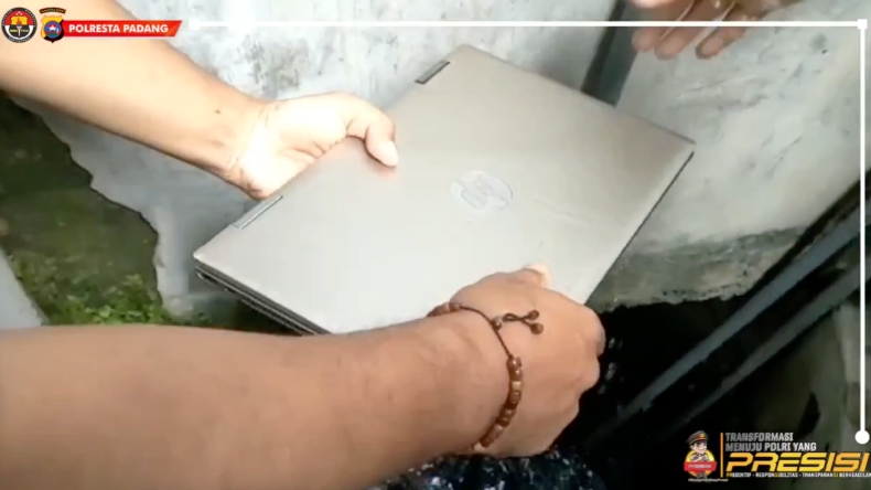 Tak Dijual, Pelaku Buang Hasil Curian Laptop dan Ponsel Milik Wakil Dekan UNP ke Sumur Musa
