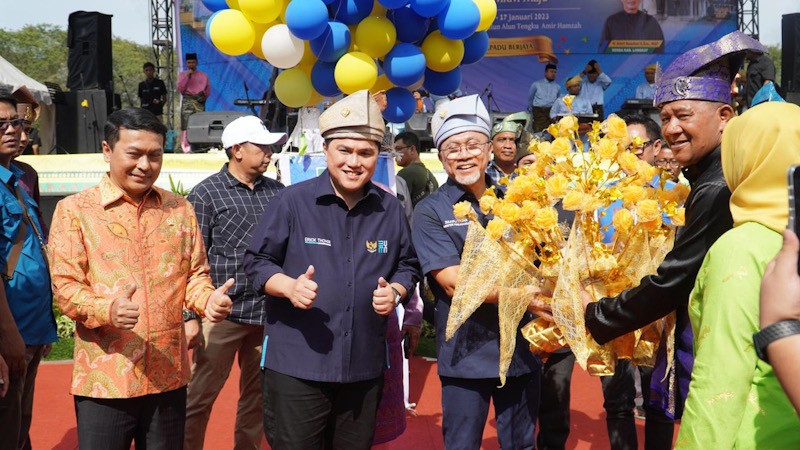 Zulhas Ajak Erick Thohir, Uya Kuya, hingga Pasha Ungu Ramaikan HUT 273 Langkat    - Bagian 3