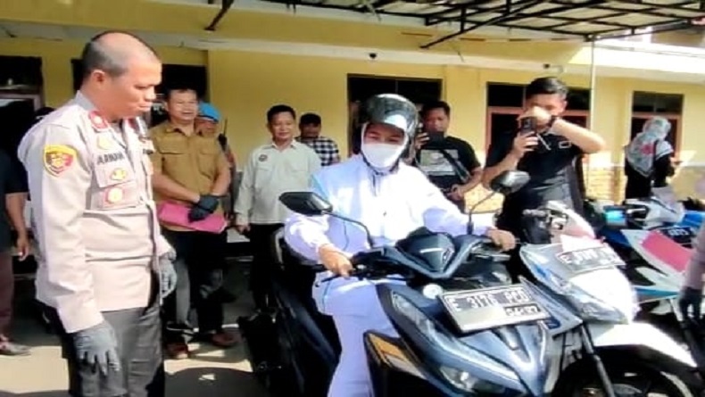 Mahasiswi Cantik di Indramayu Semringah Motor yang Hilang Dicuri Ditemukan Polisi