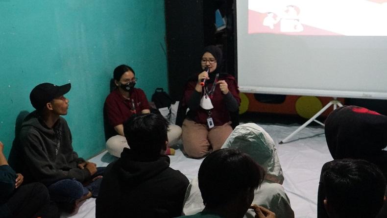 title FKB Tel-U Dorong Perlindungan Anak dan Remaja Bandung dari Ancaman di Dunia Siber FKB Tel-U Dorong Perlindungan Anak dan Remaja Bandung dari Ancaman di Dunia Siber