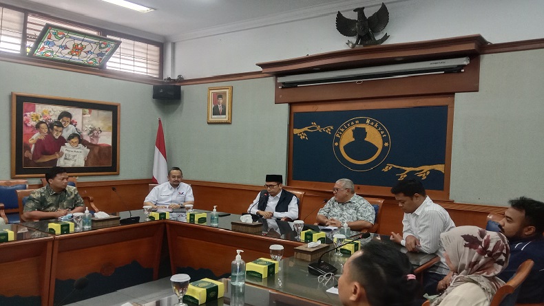 Kunjungan ke Pikiran Rakyat Bandung, TGB Ajak Pers Bangun Demokrasi Sehat