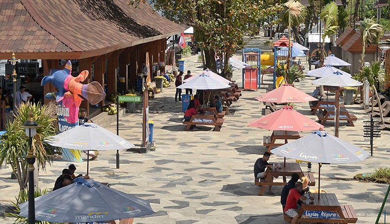 Pengembangan Area Pejalan Kaki Pantai Malalayang Manado - Bagian 2