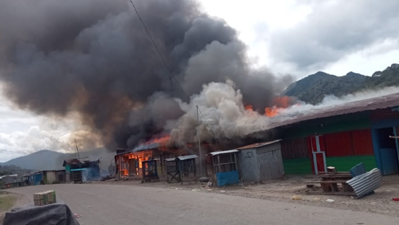 Pemuda di Dogiyai Tewas Ditembak Merembet Pembakaran Sejumlah Kios