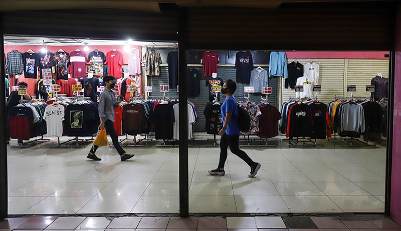 Potret Blok M Mal, Tempat Nongkrong Anak Gaul 80-90an Kini Sepi - Bagian 7