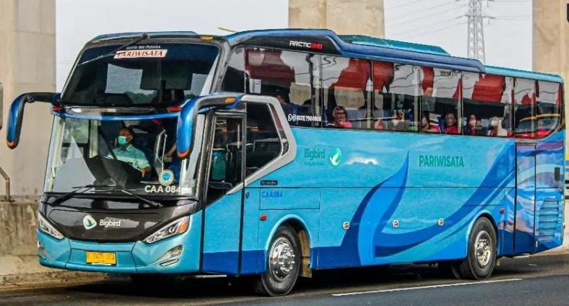 Sopir Bus Big Bird Wajib Pakai Batik, Ada 4 Motif Ternyata Ini Maknanya