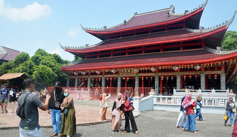 Kemeriahan Perayaan Imlek di Kelenteng Sam Poo Kong Semarang - Bagian 5