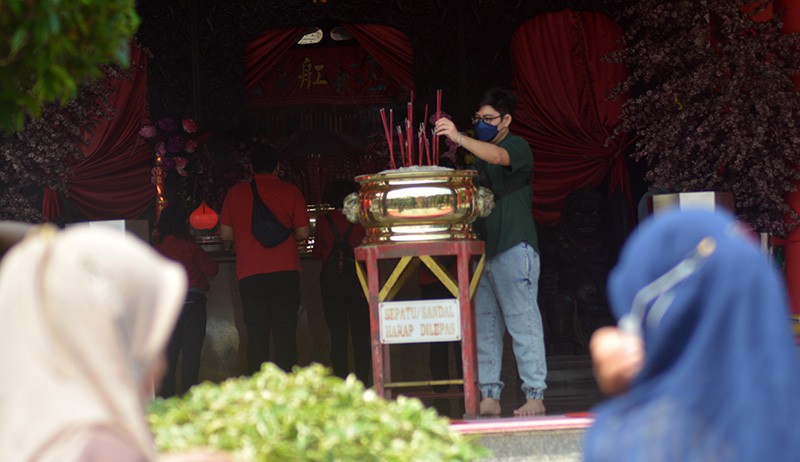 Kemeriahan Perayaan Imlek di Kelenteng Sam Poo Kong Semarang - Bagian 4