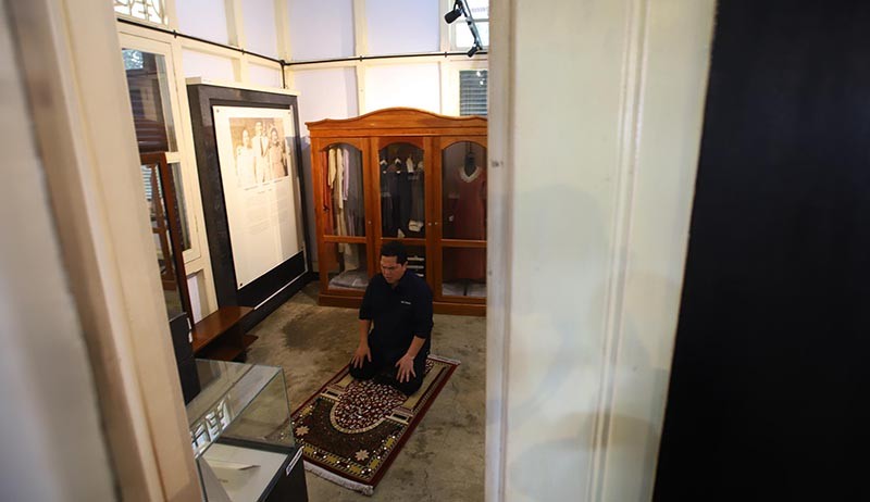 Erick Thohir Napak Tilas ke Rumah Pengasingan Bung Karno di Bengkulu - Bagian 7