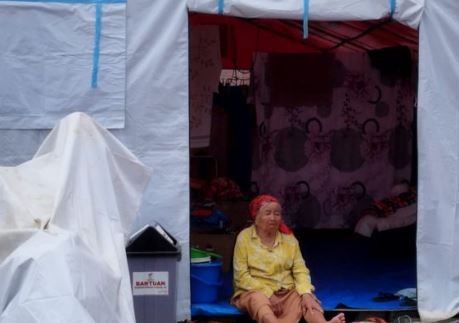 Gempa Cianjur Hari Ini M4,3, BPBD: 10 Luka-Luka, Warga Padati Tenda Pengungsian